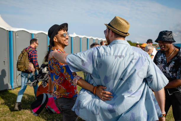 Best Luxury portable toilet rental  in Gustine, CA